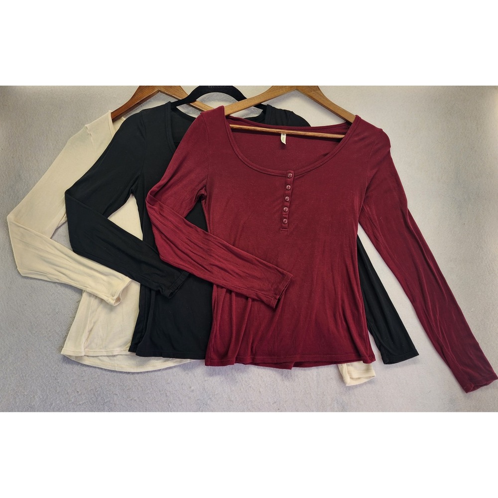 Halara Long‎ Sleeve Henley Scoop Neck Top Bundle Black Cream Burgundy Small